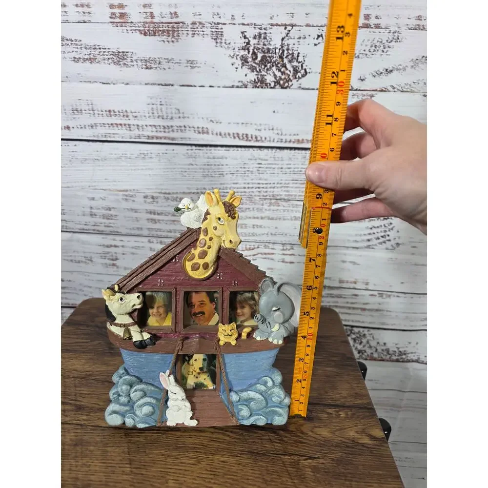 Noahs ark frame excellent